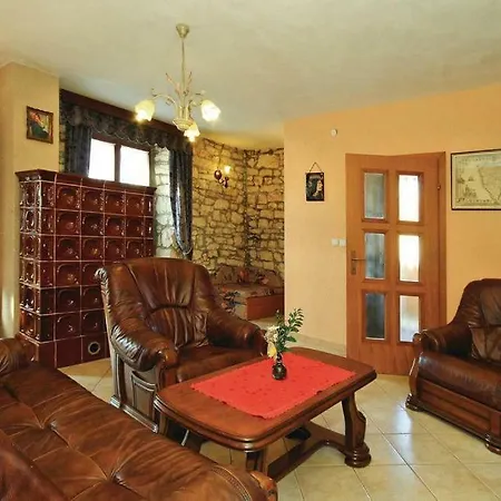 Apartment Mugeba 3 Bedroom Porec