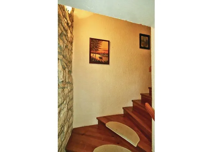 Mugeba 3 Bedroom Apartment