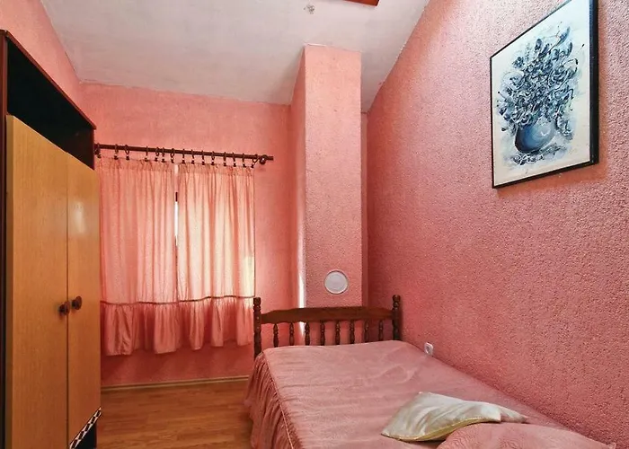 Mugeba 3 Bedroom Apartman Poreč